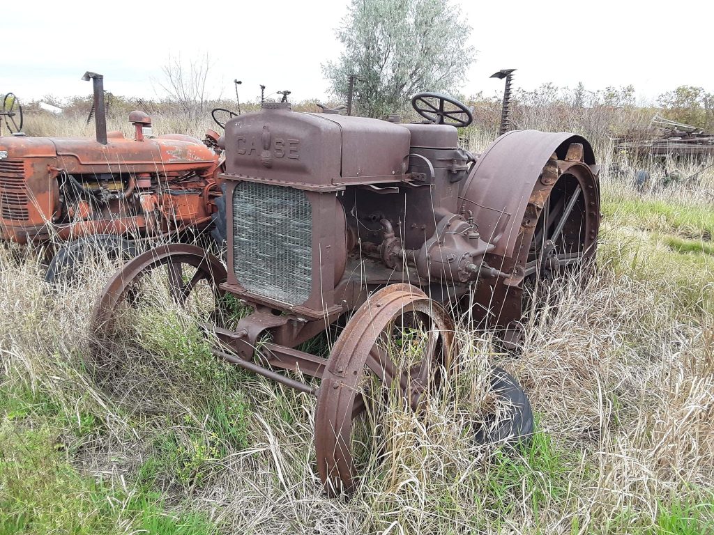 CASE1832TRACTOR931