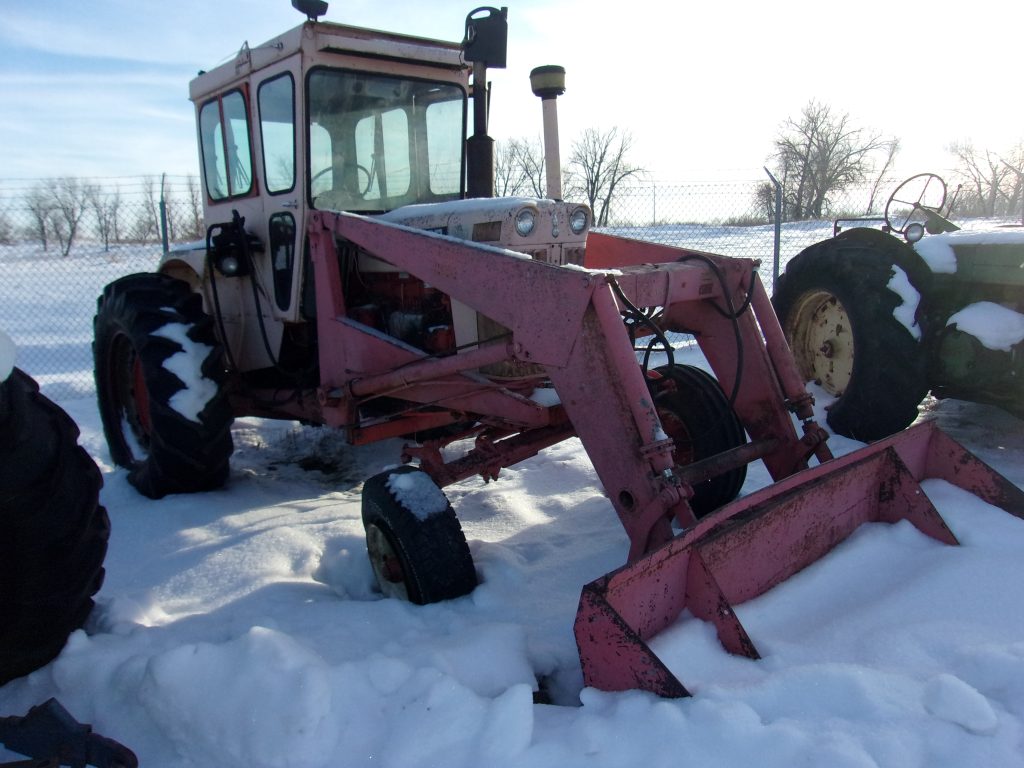 CASE1030TRACTOR8323360