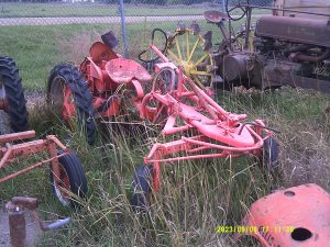 ALLISCHALMERSGTRACTOR8371