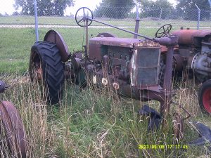 MASSEYHARRISCHALLENGERTRACTOR132655