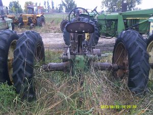 JOHNDEEREBTRACTOR77713