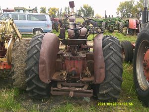 IHW6TRACTOR42038