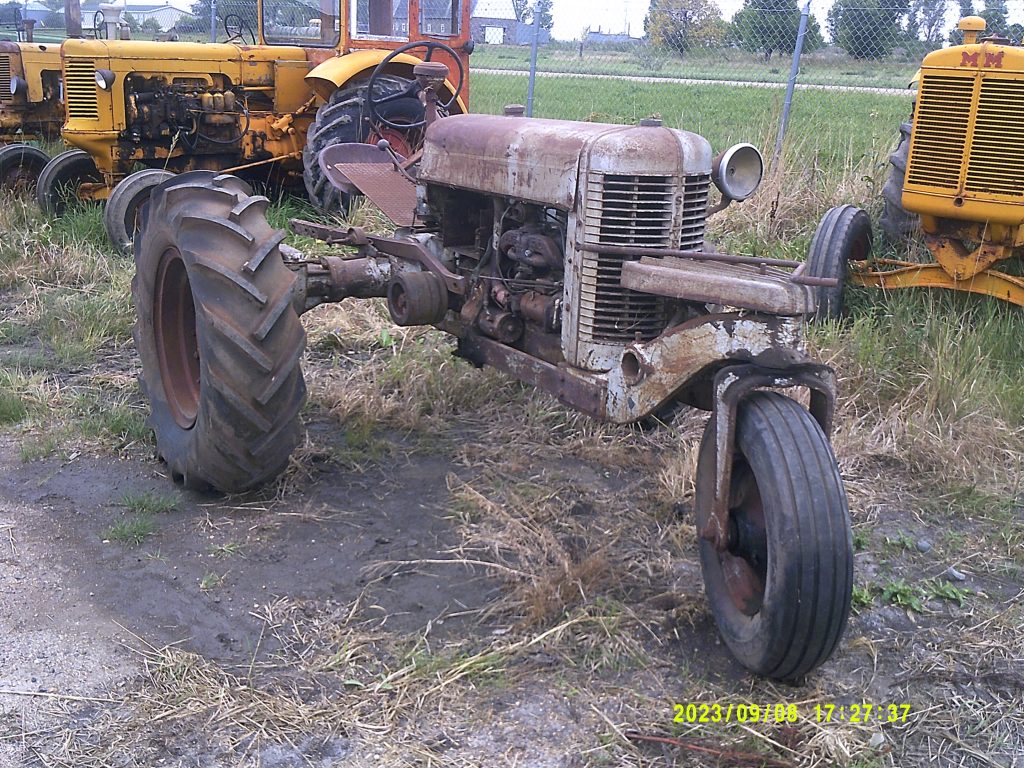 SILVERKING42TRACTOR3401
