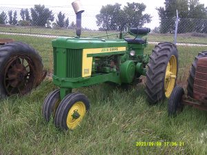 JOHNDEERE520TRACTOR5204538