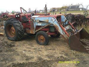 IH656UTRACTOR10549