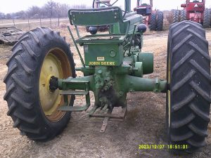 JOHNDEEREATRACTOR599963