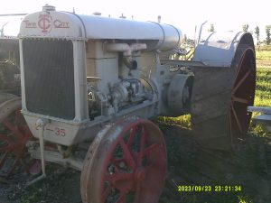TWINCITY2035TRACTOR3522