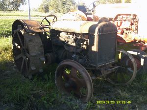 ENGLISHFORDSONTRACTOR739019