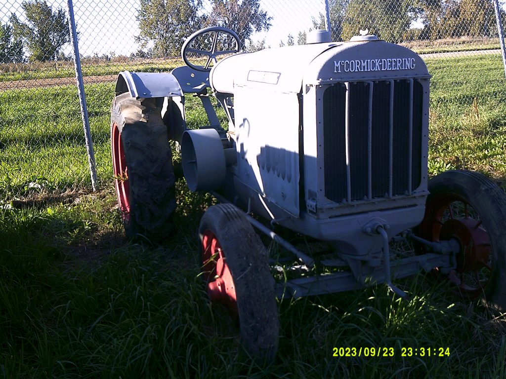 MCCORMICKDEERING1020TRACTORKC31520