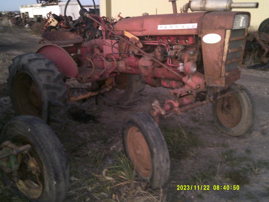 IH140TRACTOR7014