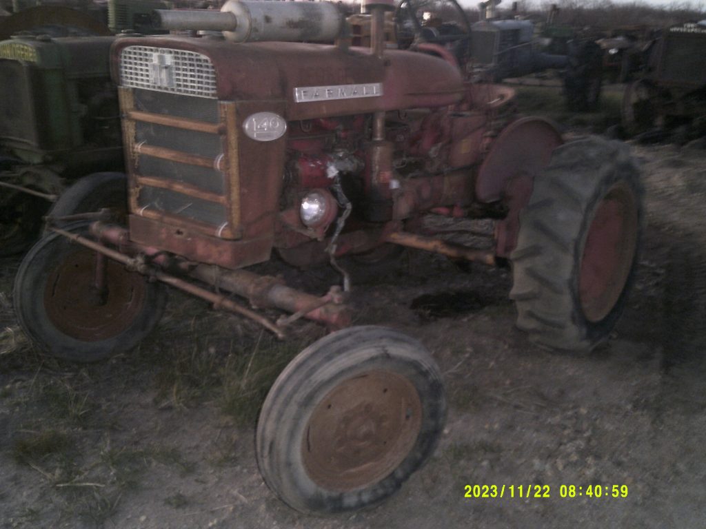 IH140TRACTOR7014