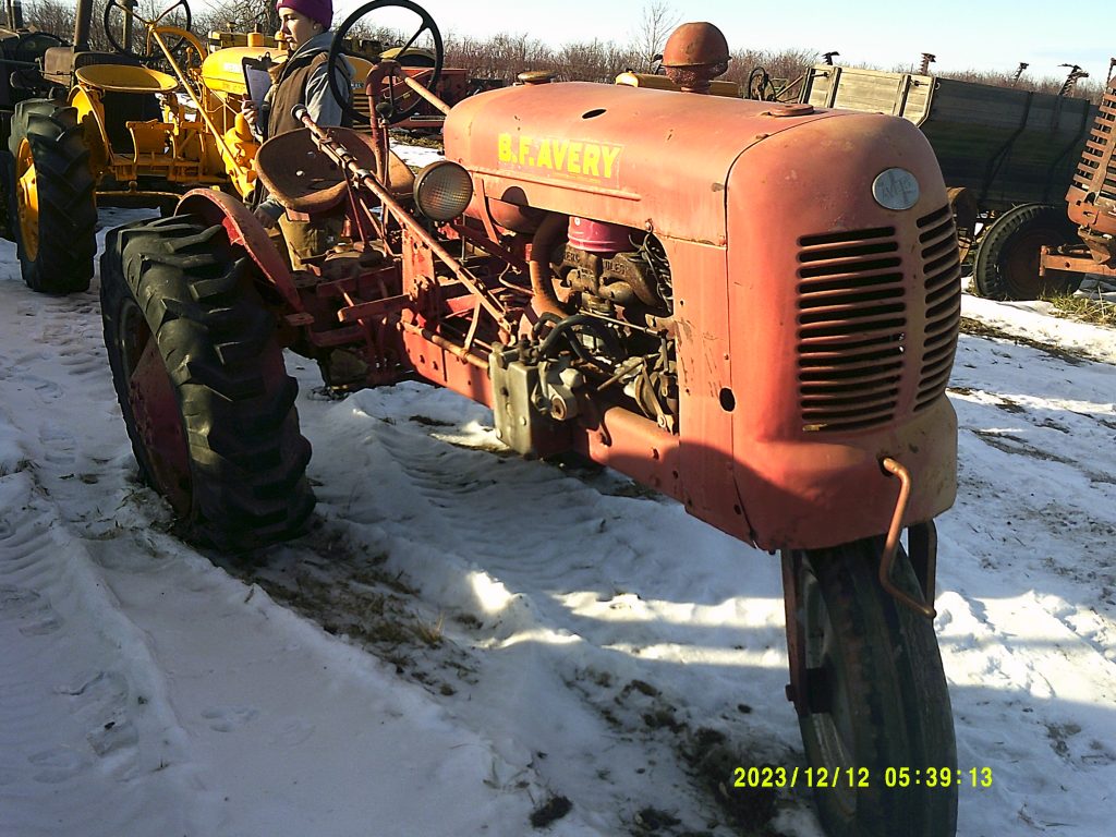 BFAVERYTRACTOR19A385