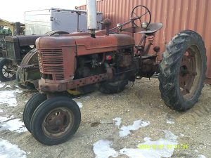 IHHTRACTOR301947
