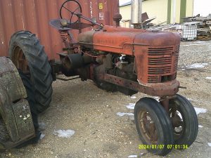 IHHTRACTOR301947