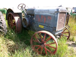 McCORMICKDEERING1530TRACTORTG38422