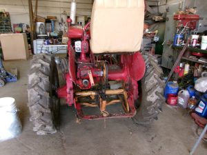IHATRACTOR1299
