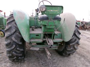 JOHNDEERE820TRACTOR4588