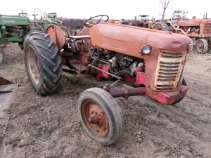 IH300UTRACTOR28348