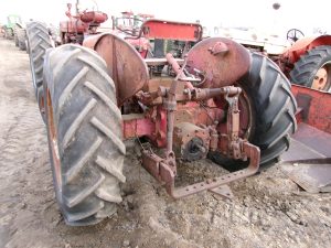 IH300UTRACTOR28348