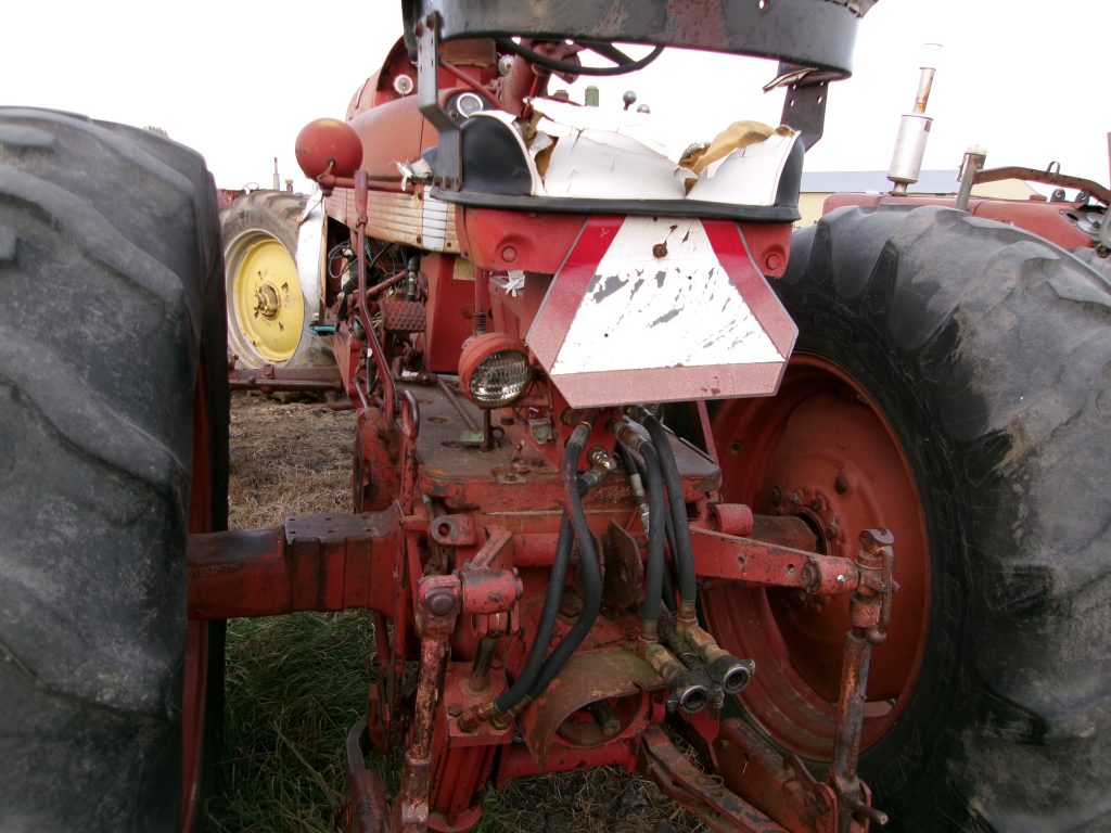 IH560LPTRACTOR60365