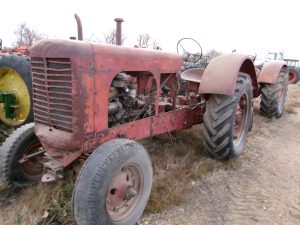 COOP3TRACTOR3724