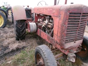 COOP3TRACTOR3724