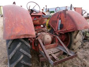 COOP3TRACTOR3724