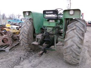 OLIVER1900TRACTOR1900