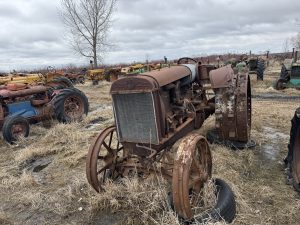 TWINCITY1728TRACTOR24121