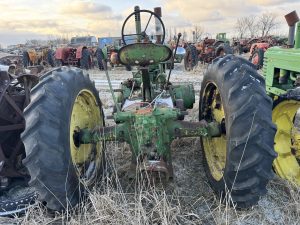 JOHNDEEREGMTRACTOR21644
