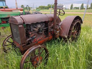 McCormick Deering 10-20 McCormick Deering 10-20